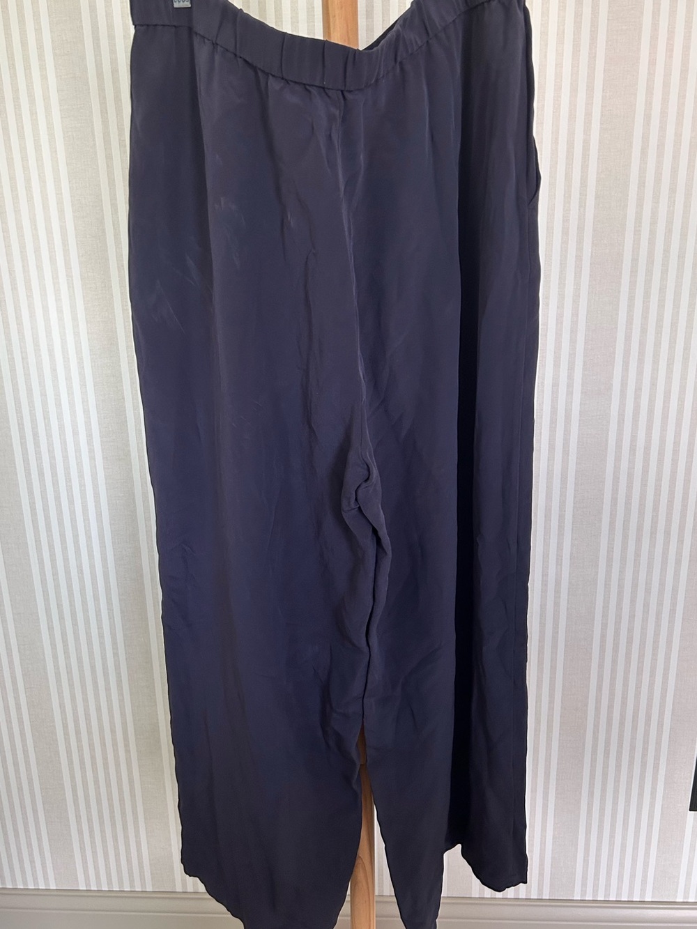 Eileen Fisher Silk Navy Wide-Leg Pants 100% Silk Pull-On Women’s Size XL - Picture 5 of 8